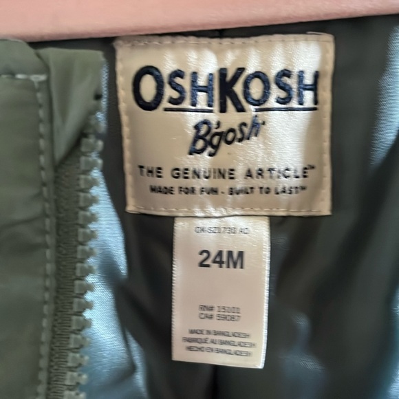 Snow bib - Picture 1 of 5